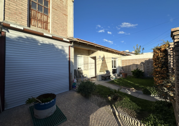 CASA 3 DORMITORIOS EN BARRIO LA COLINA 