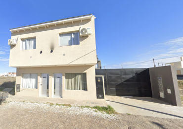 DUPLEX 2 DORMITORIOS CON PATIO