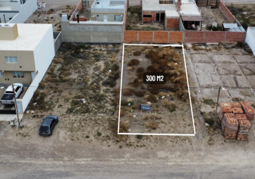 TERRENO 300 m2