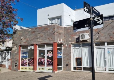 LOCAL EN ESQUINA 54 M² BARRIO SUR